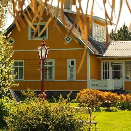 Leesi Puhkemaja Exterior foto