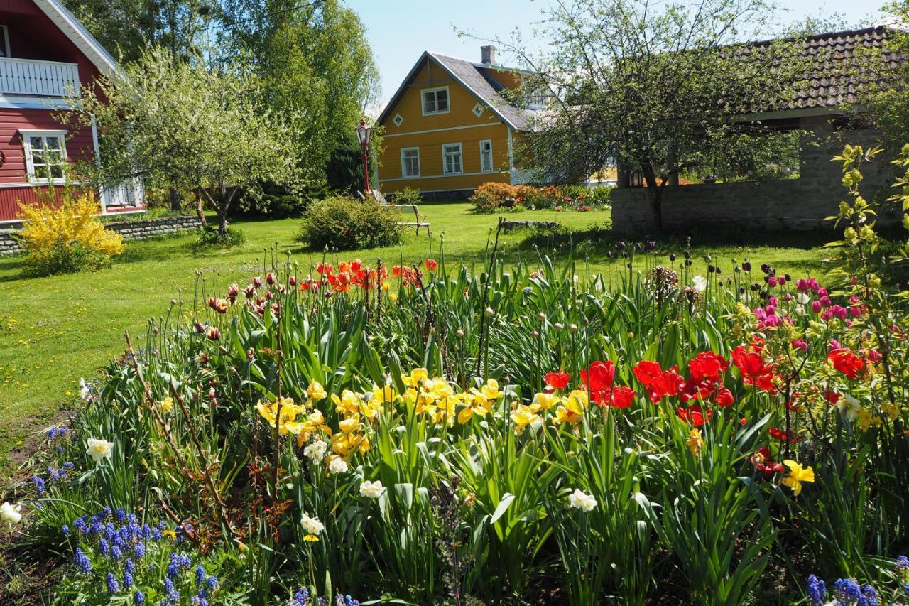 Leesi Puhkemaja Exterior foto